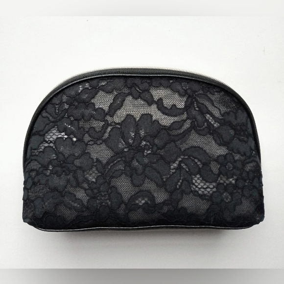 VS Black Luxe Floral Lace Glam Bag Zippered Cosmetics Beauty Makeup Case NEW - Picture 3 of 6